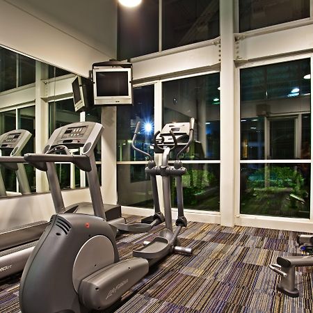 Holiday Inn Chicago - Elk Grove, An Ihg Hotel Элк-Гров-Виллидж Экстерьер фото