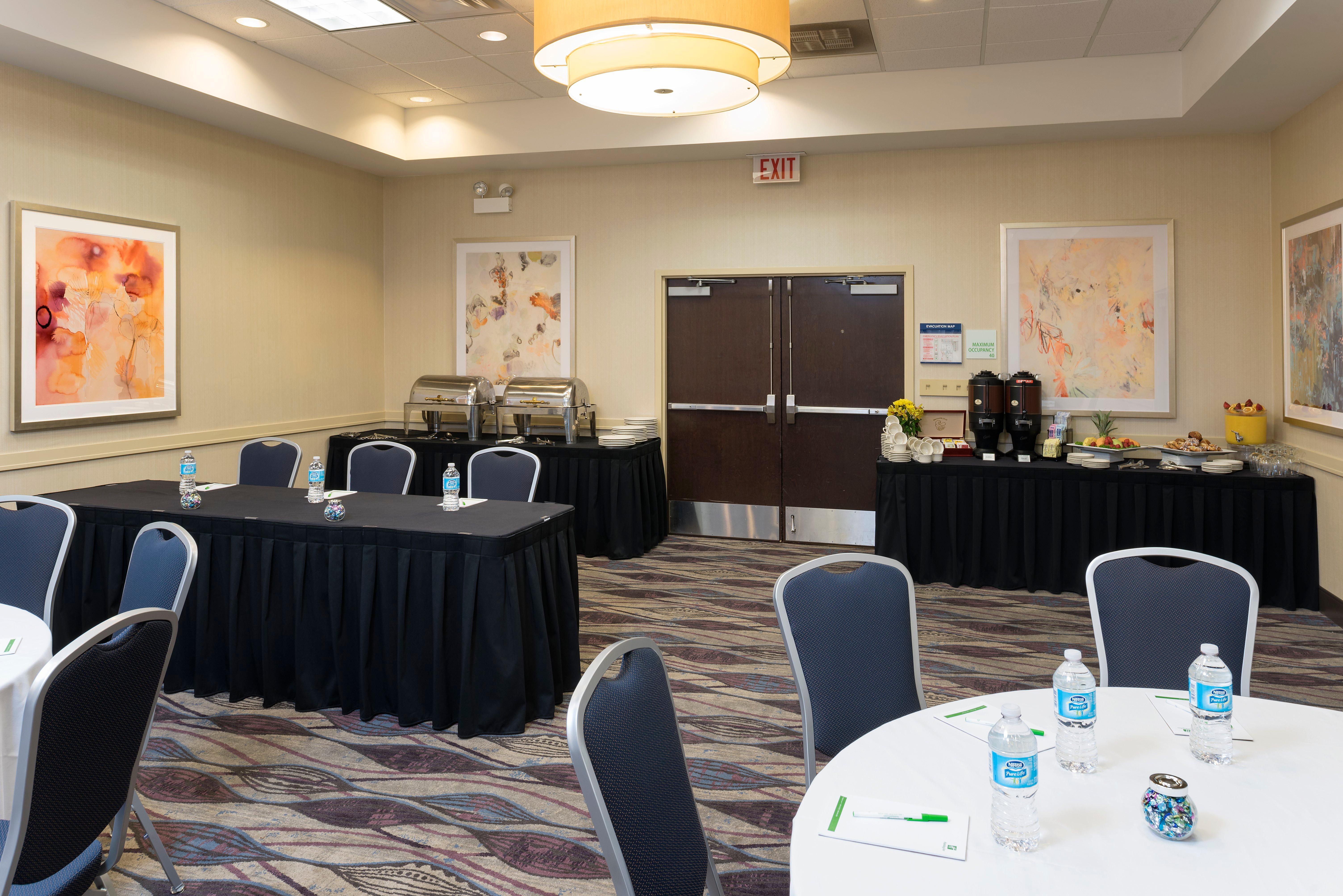 Holiday Inn Chicago - Elk Grove, An Ihg Hotel Элк-Гров-Виллидж Экстерьер фото