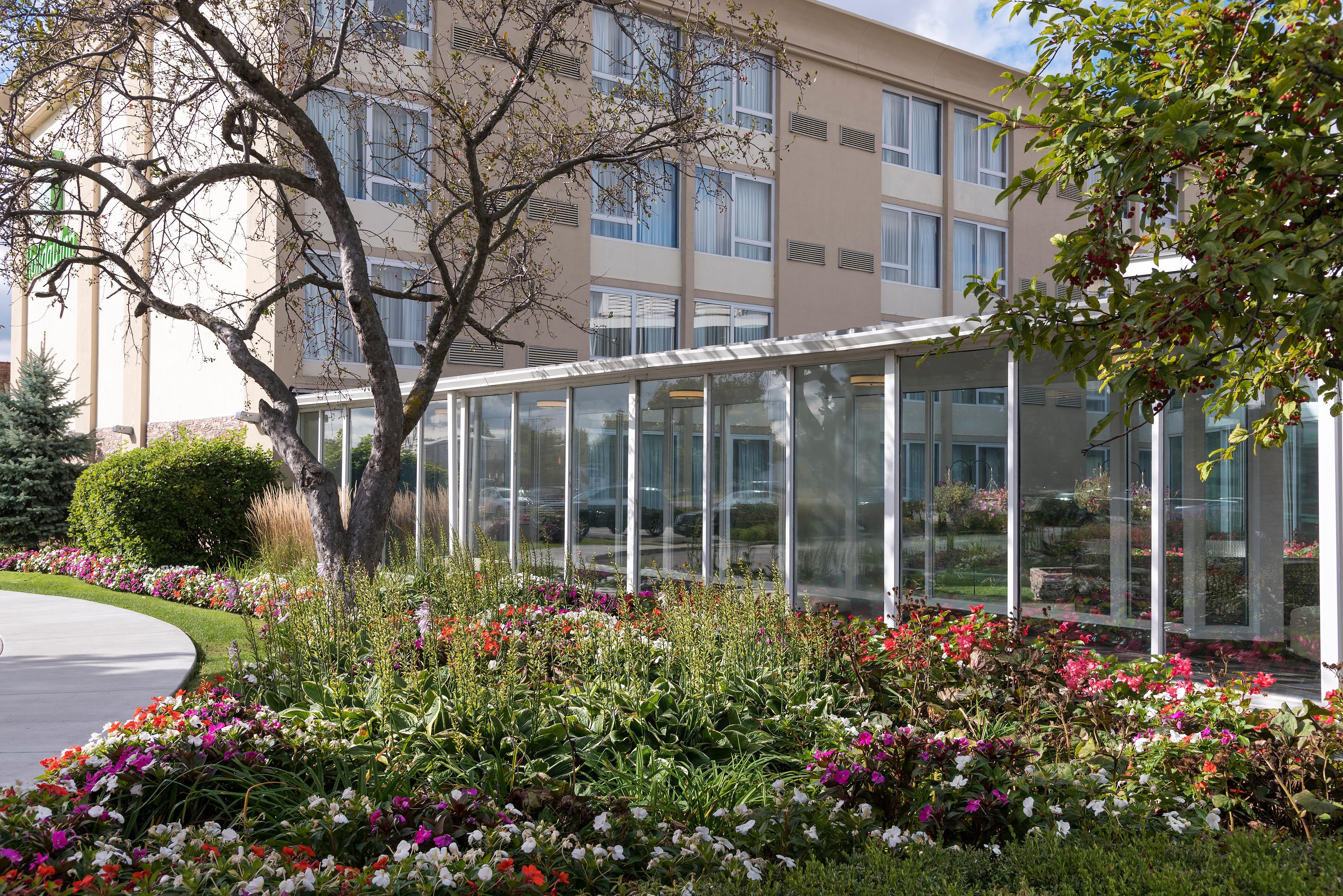 Holiday Inn Chicago - Elk Grove, An Ihg Hotel Элк-Гров-Виллидж Экстерьер фото
