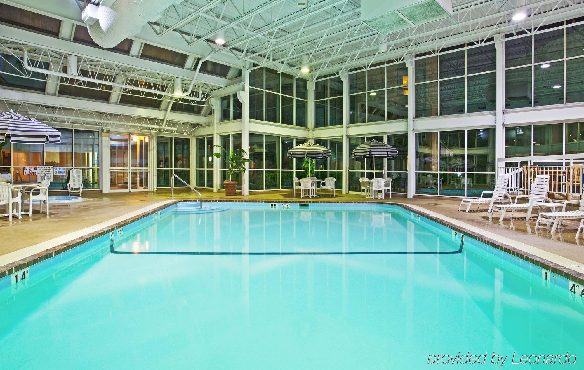 Holiday Inn Chicago - Elk Grove, An Ihg Hotel Элк-Гров-Виллидж Удобства фото