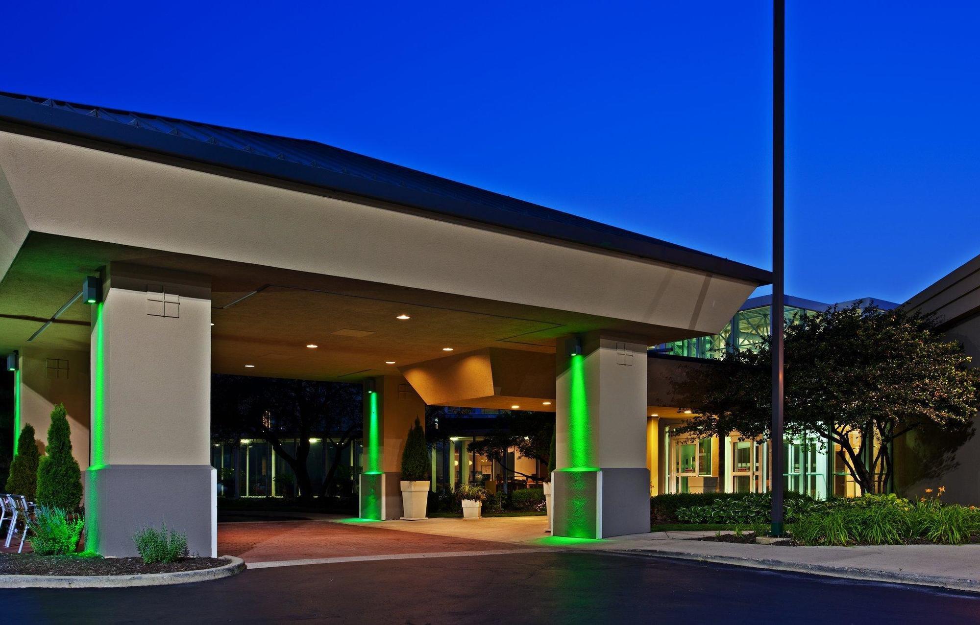Holiday Inn Chicago - Elk Grove, An Ihg Hotel Элк-Гров-Виллидж Экстерьер фото