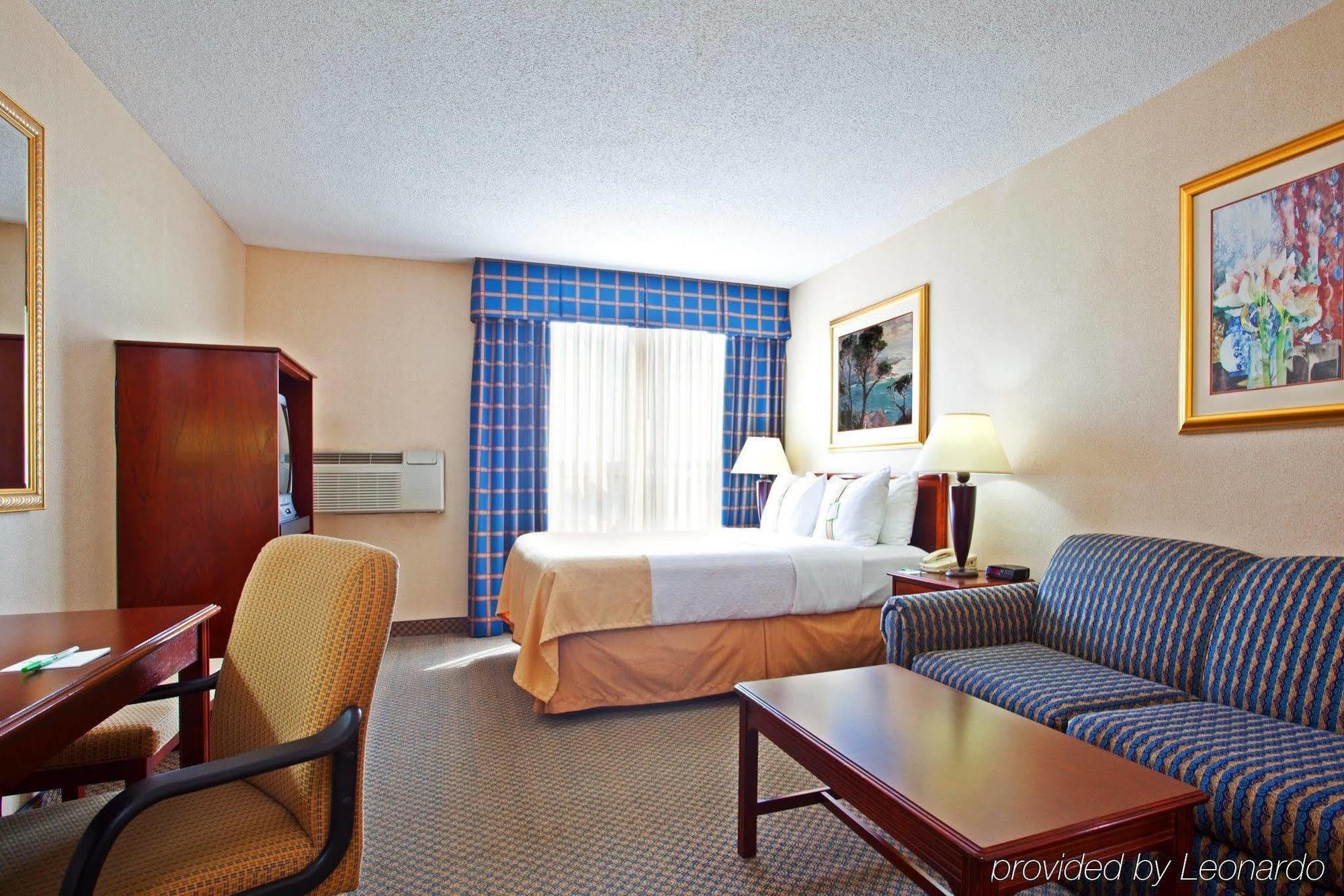 Holiday Inn Chicago - Elk Grove, An Ihg Hotel Элк-Гров-Виллидж Экстерьер фото
